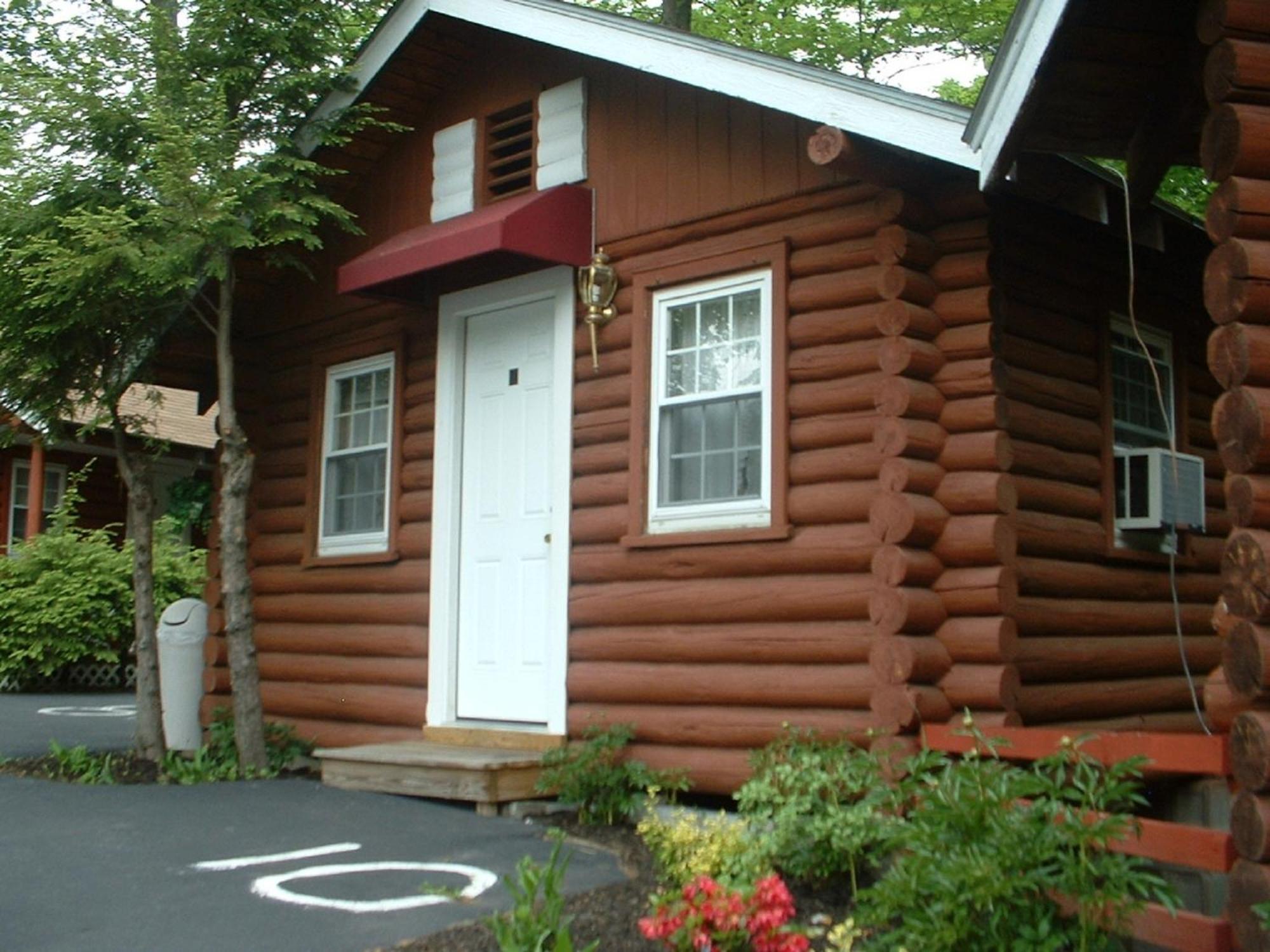 Seven Dwarfs Cabin - On The Brook Cabins Lake George Quarto foto
